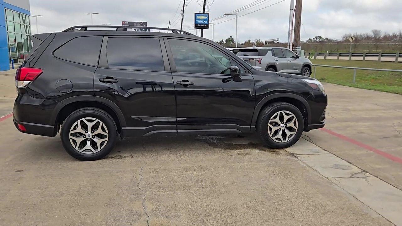 2023 Subaru Forester Premium at AutoNation USA Houston