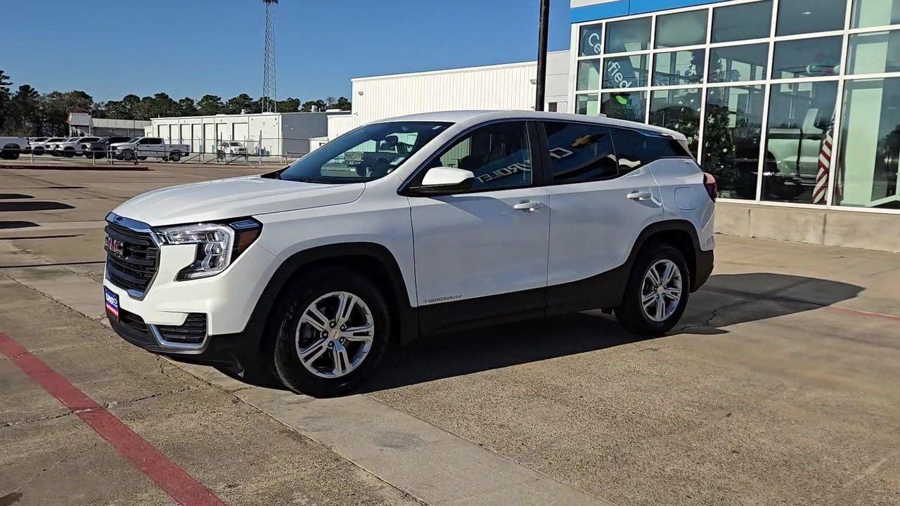 2024 GMC Terrain SLE at Texan GMC Buick