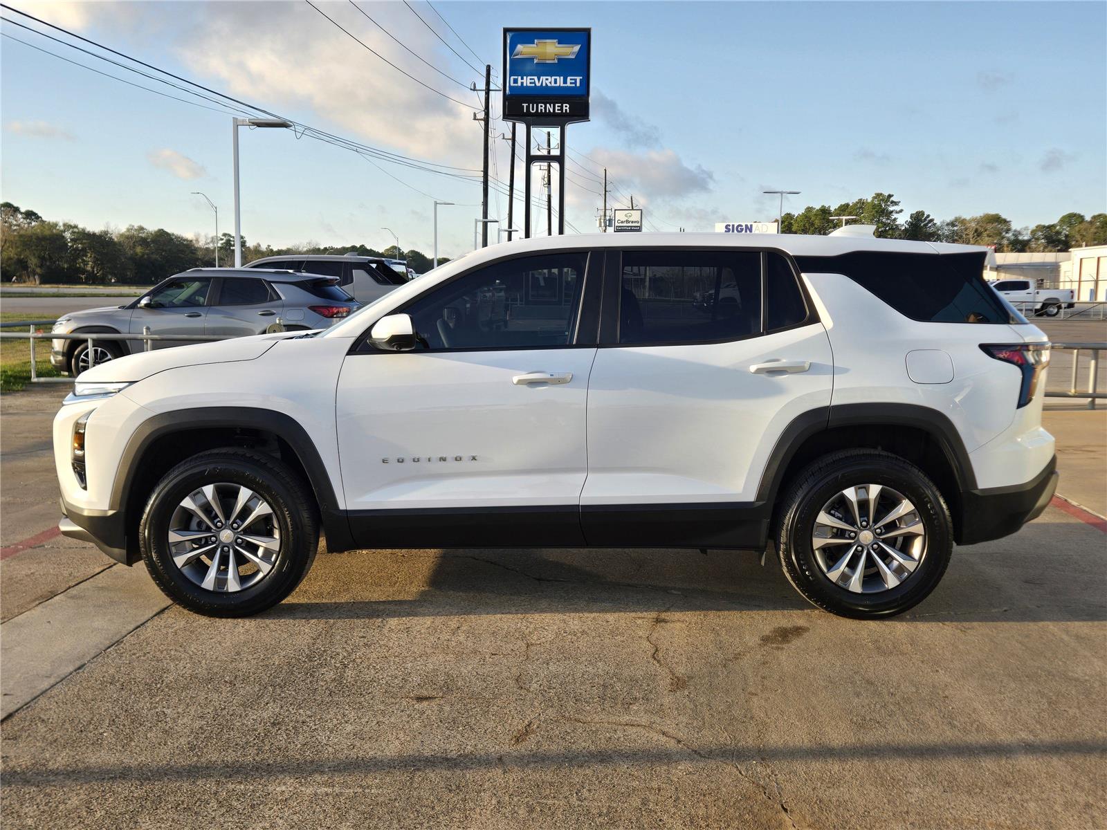 2026 Chevrolet Equinox FWD LT at Turner Chevrolet
