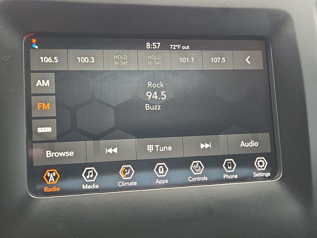 2019 Jeep Cherokee Latitude Plus at AutoNation Chevrolet Gulf Fwy