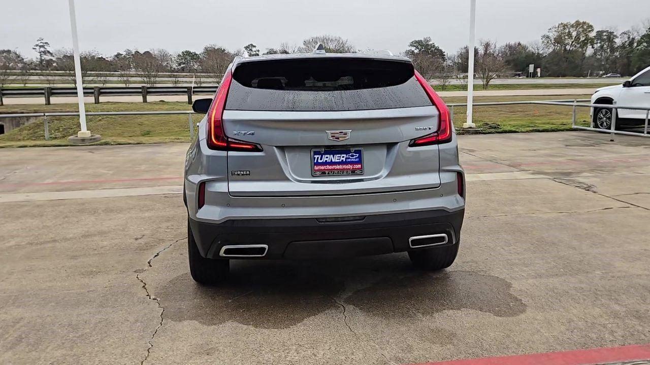 2025 Cadillac XT4 FWD Premium Luxury - 6