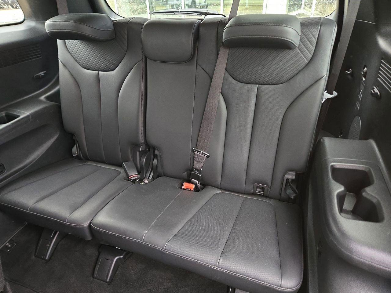 2024 Hyundai Palisade SEL at Friendly Ford Crosby