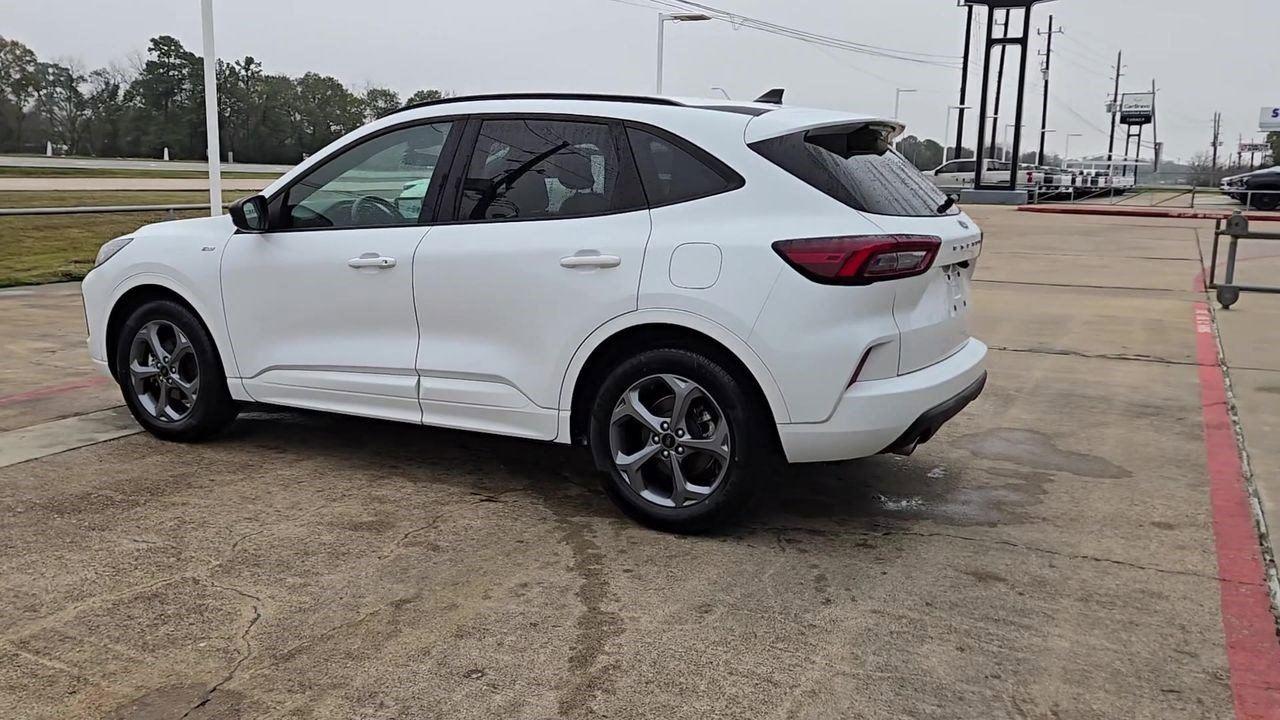 2023 Ford Escape ST-Line - 5