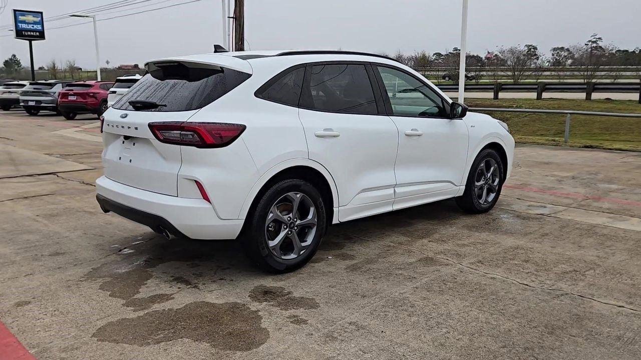 2023 Ford Escape ST-Line - 7