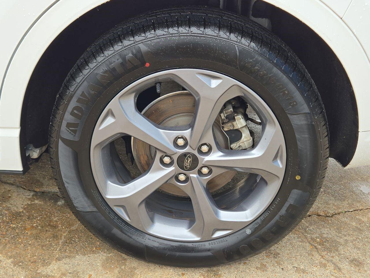 2023 Ford Escape ST-Line - 9