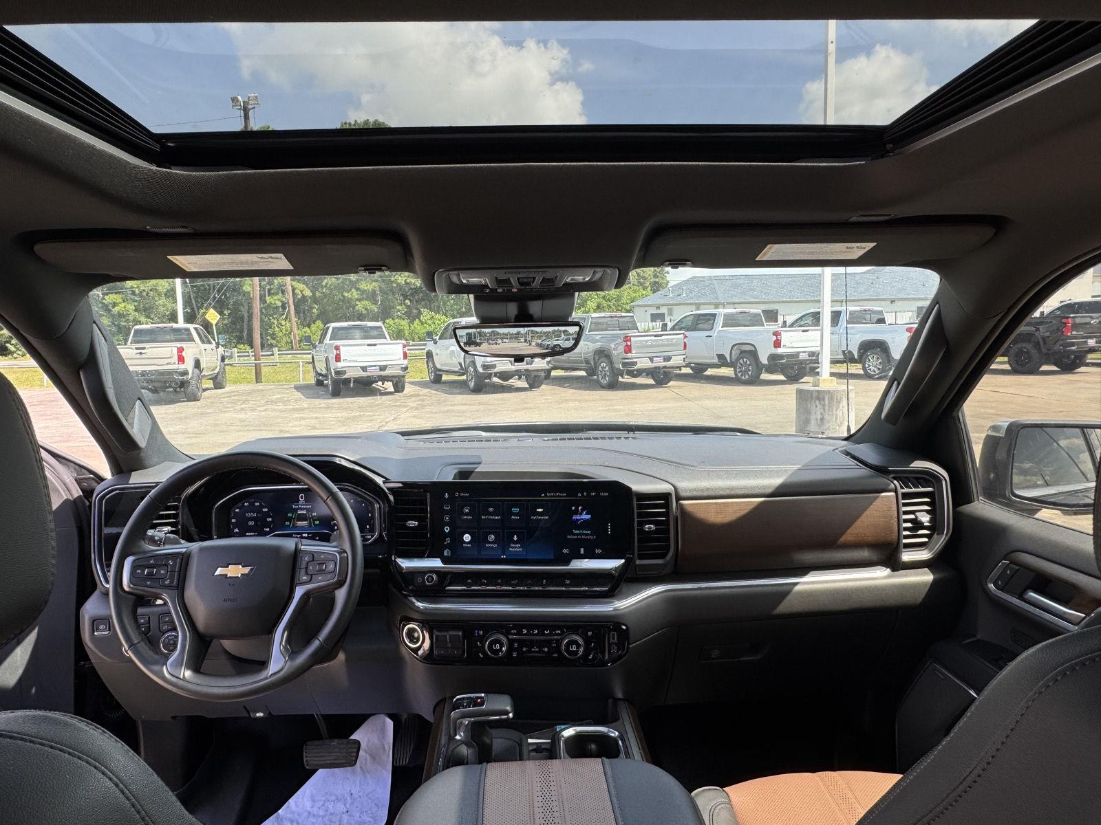 2024 Chevrolet Silverado 1500 High Country - 5