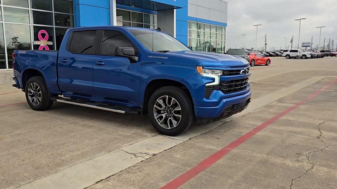 2022 Chevrolet Silverado 1500 RST - 1
