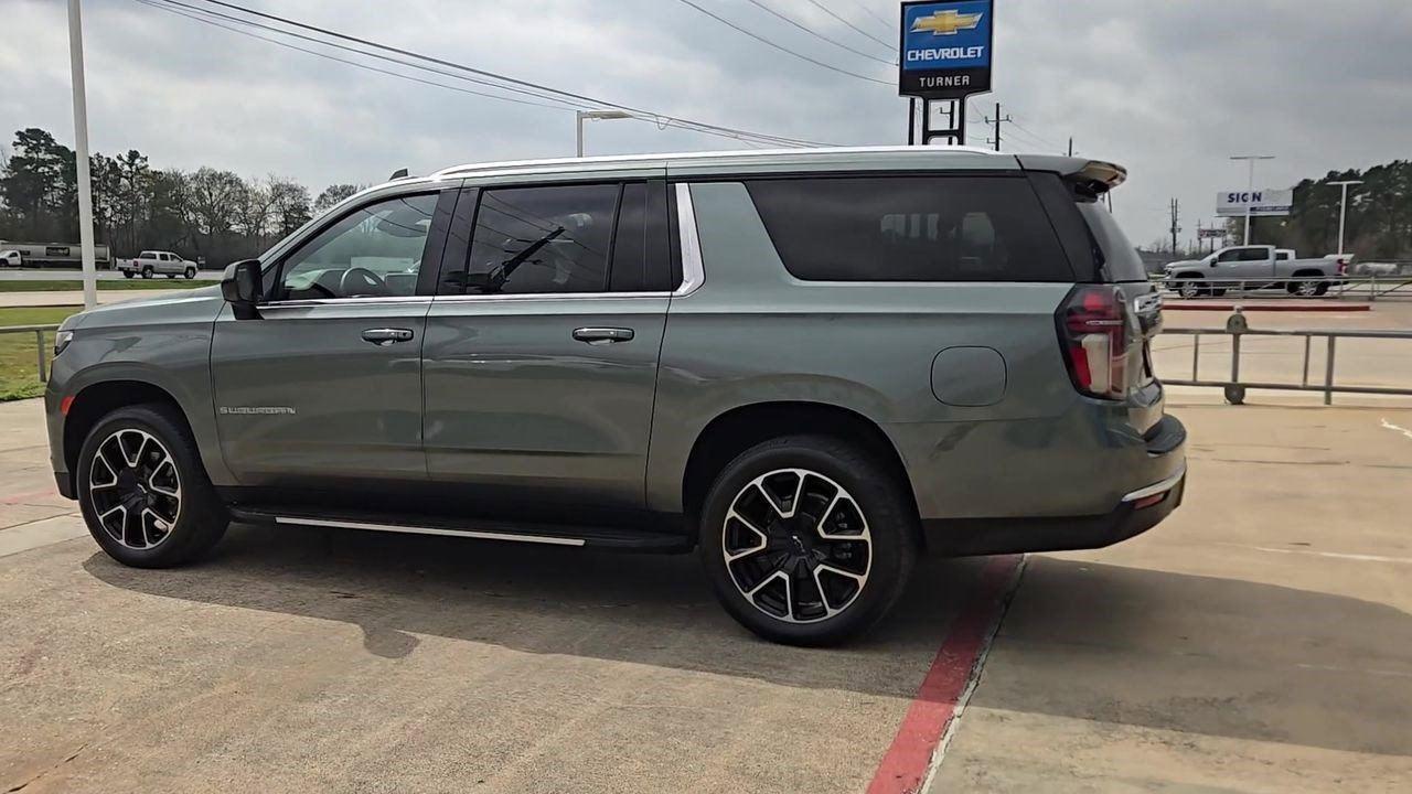 2024 Chevrolet Suburban LT - 5