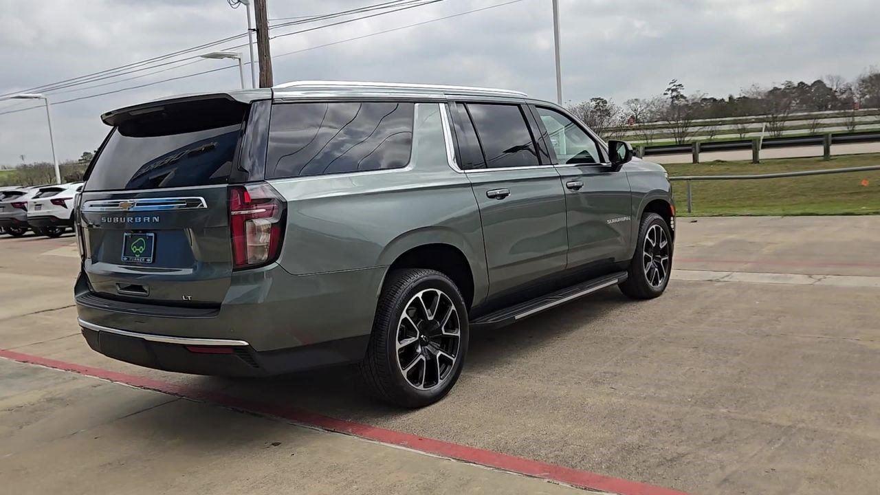 2024 Chevrolet Suburban LT - 7