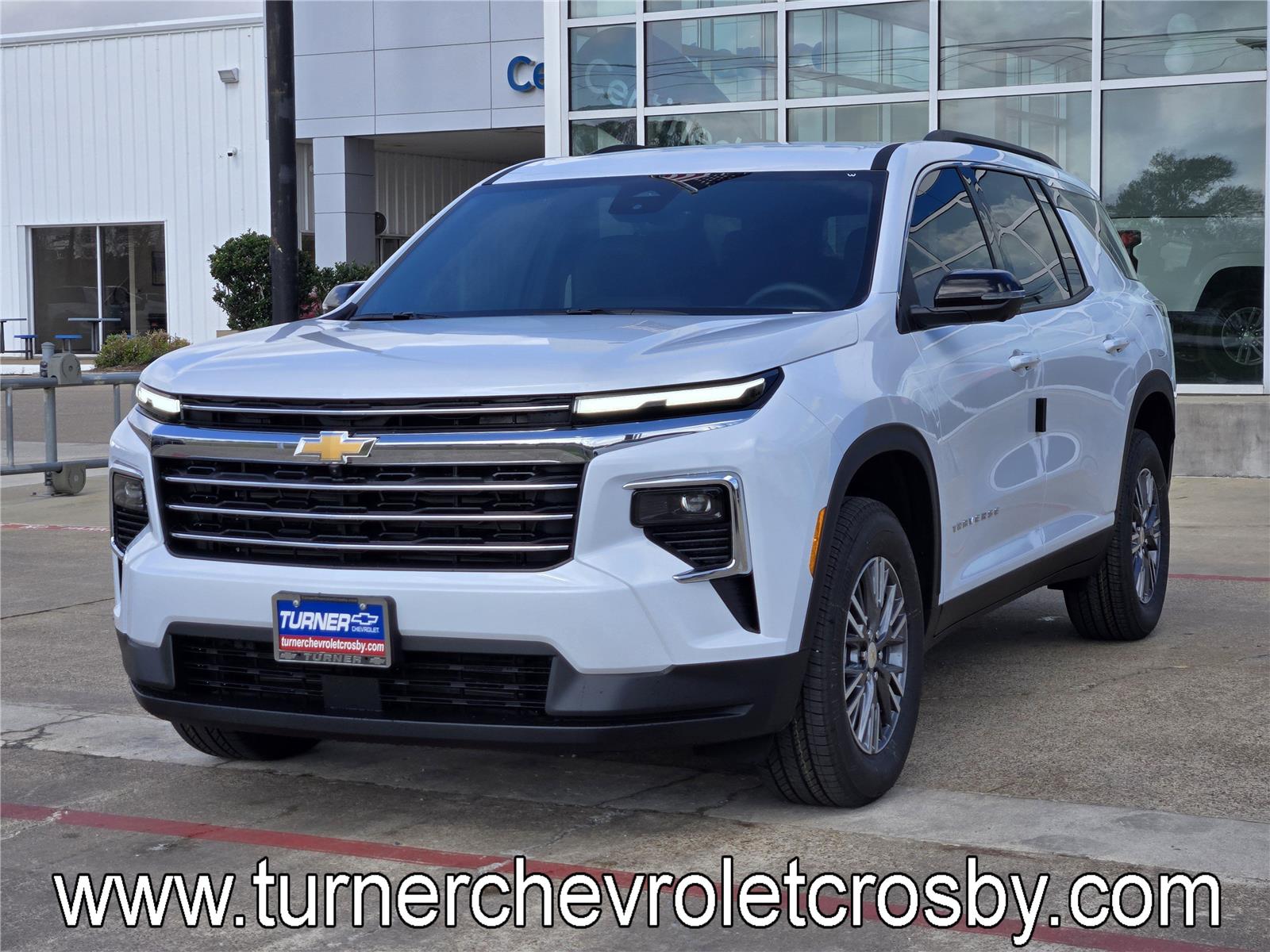 2026 Chevrolet Traverse FWD LT at Turner Chevrolet