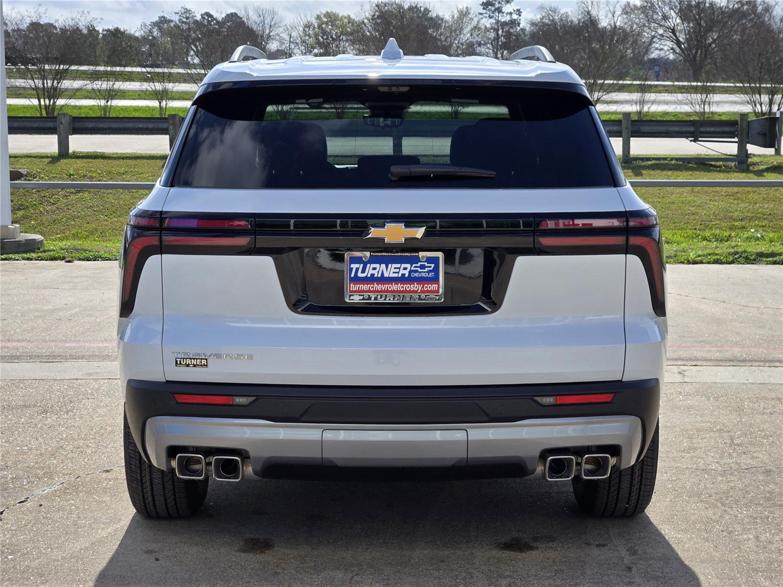 2026 Chevrolet Traverse FWD LT at Turner Chevrolet