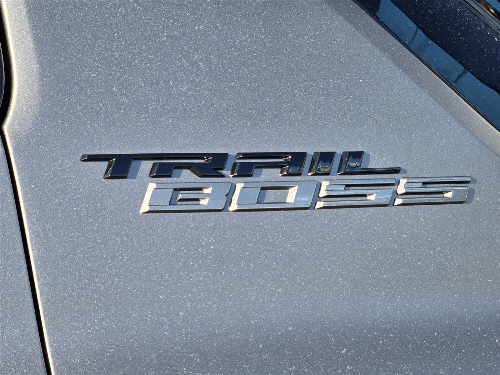 2026 Chevrolet Silverado EV Extended Range Trail Boss - 8