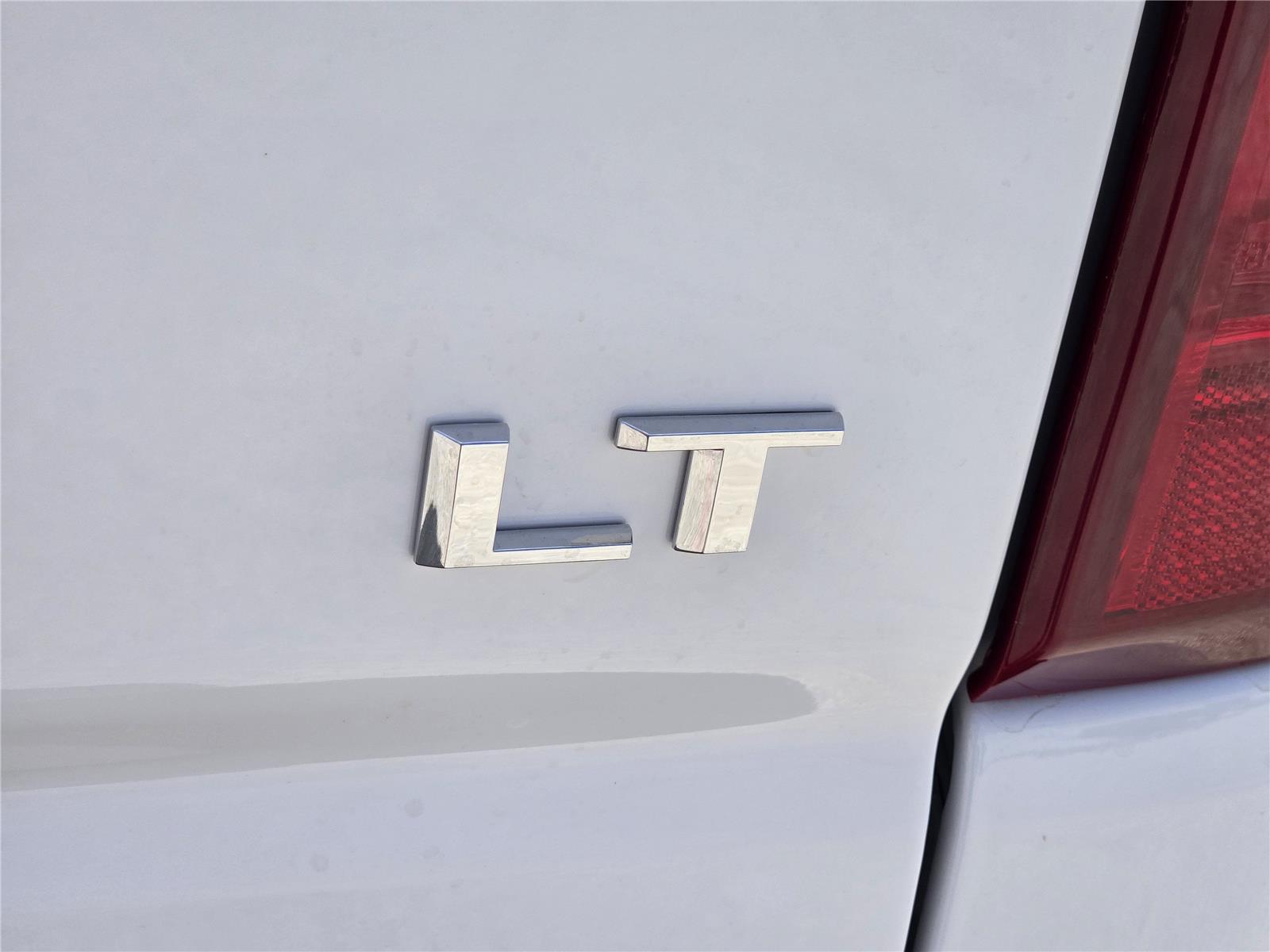 2026 Chevrolet Silverado 1500 LT - 9