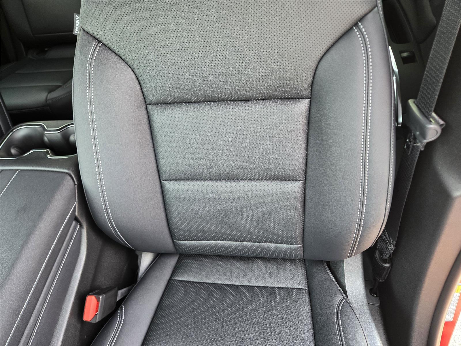 2026 Chevrolet Traverse FWD LT at Turner Chevrolet