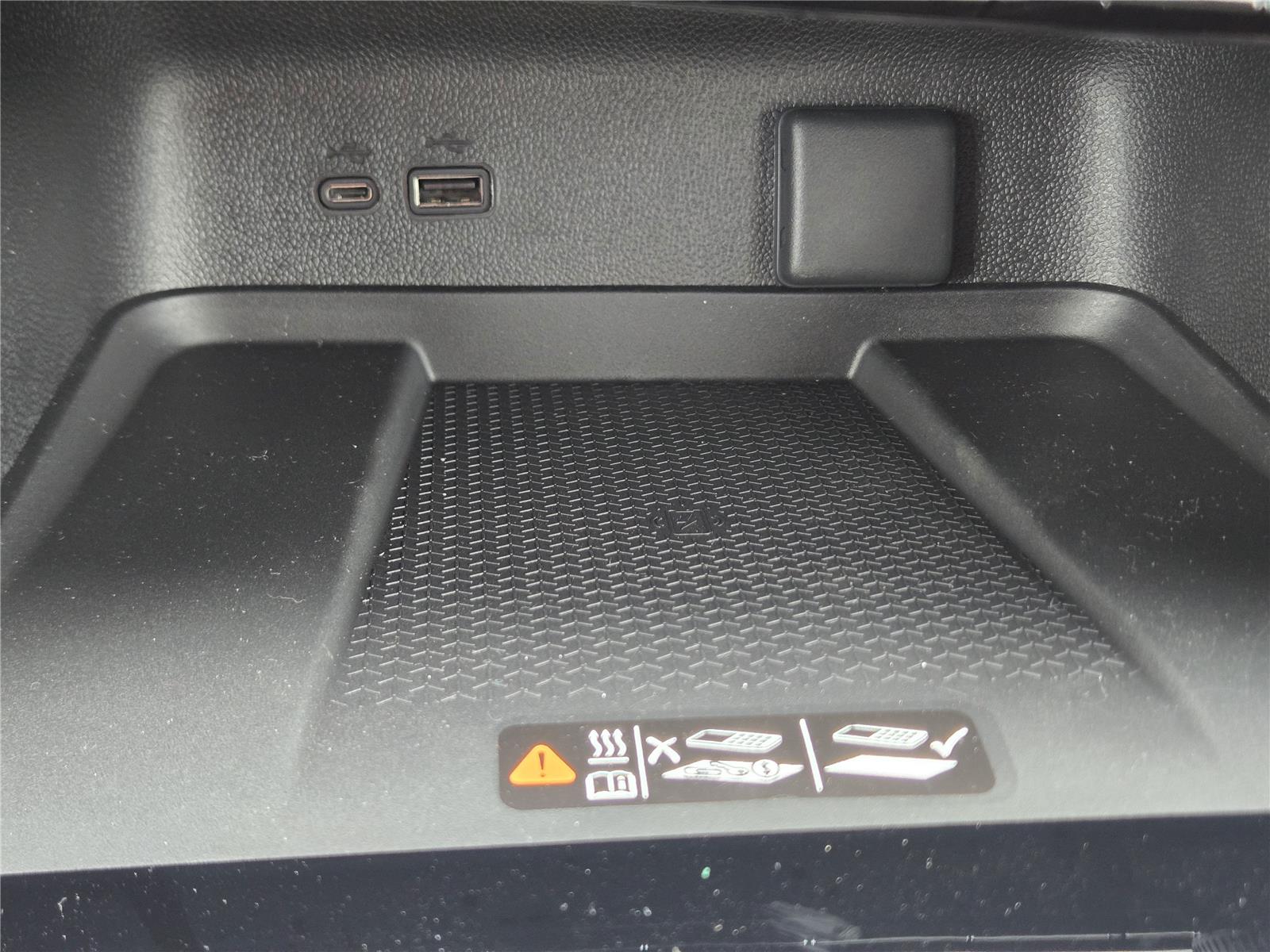 2026 Chevrolet Traverse FWD LT at Turner Chevrolet