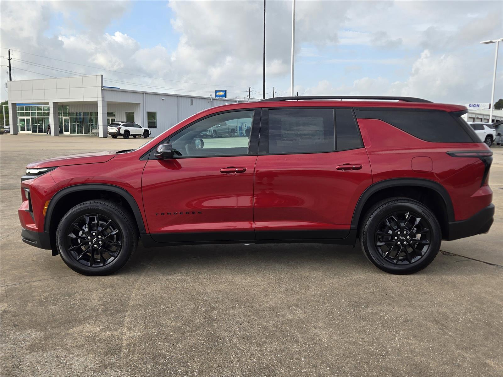 2026 Chevrolet Traverse FWD LT at Turner Chevrolet