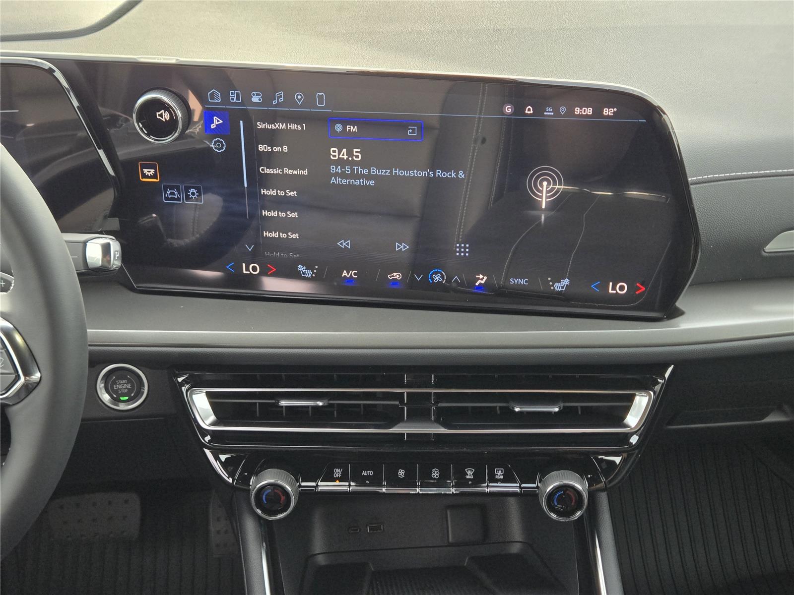 2026 Chevrolet Traverse FWD LT at Turner Chevrolet
