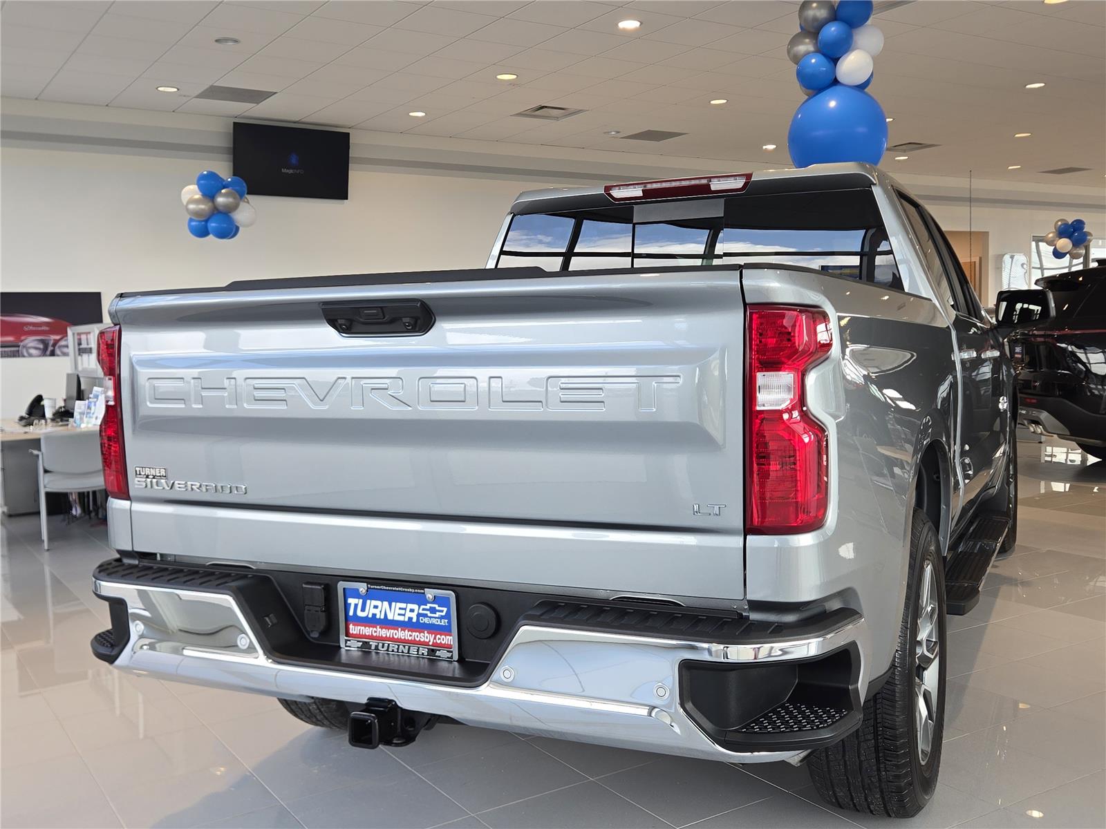 2026 Chevrolet Silverado 1500 LT - 3
