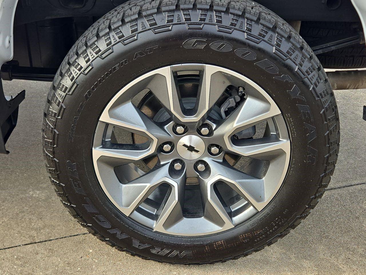 2024 Chevrolet Silverado 1500 LT Trail Boss - 9