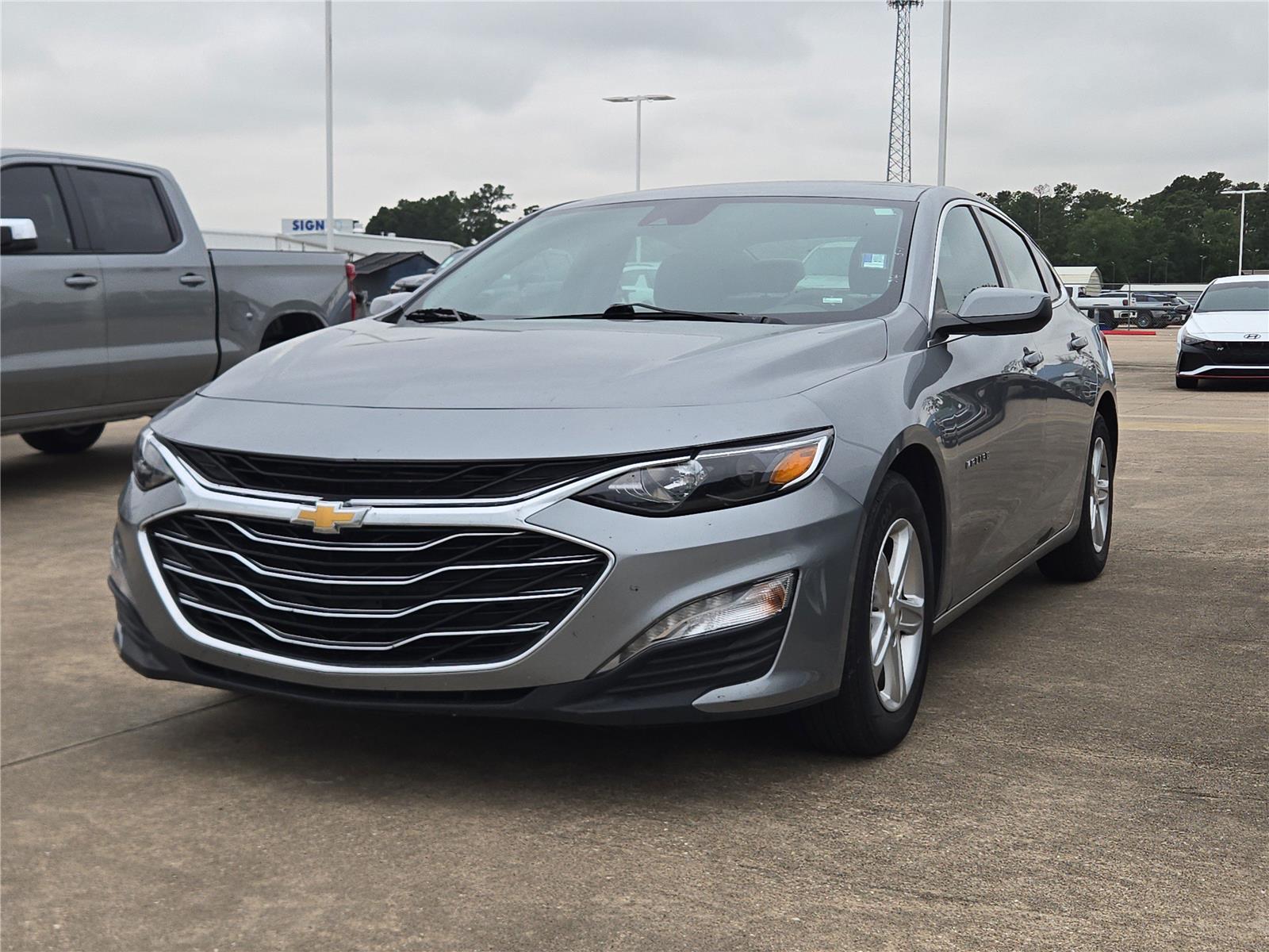 2024 Chevrolet Malibu LT at Robbins Nissan
