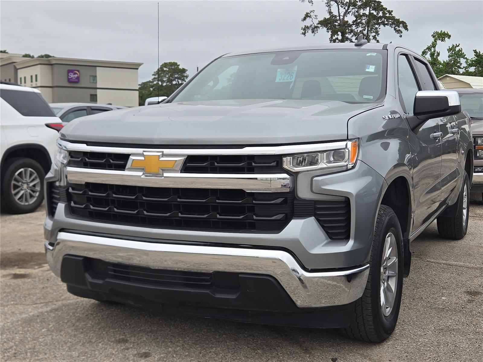 2025 Chevrolet Silverado 1500 LT - 0