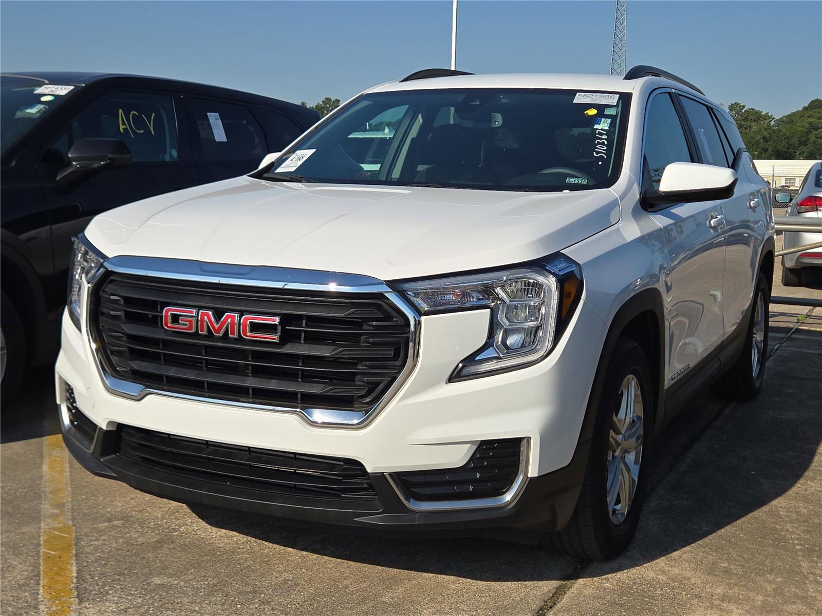 2023 GMC Terrain SLE at Davis Chevrolet