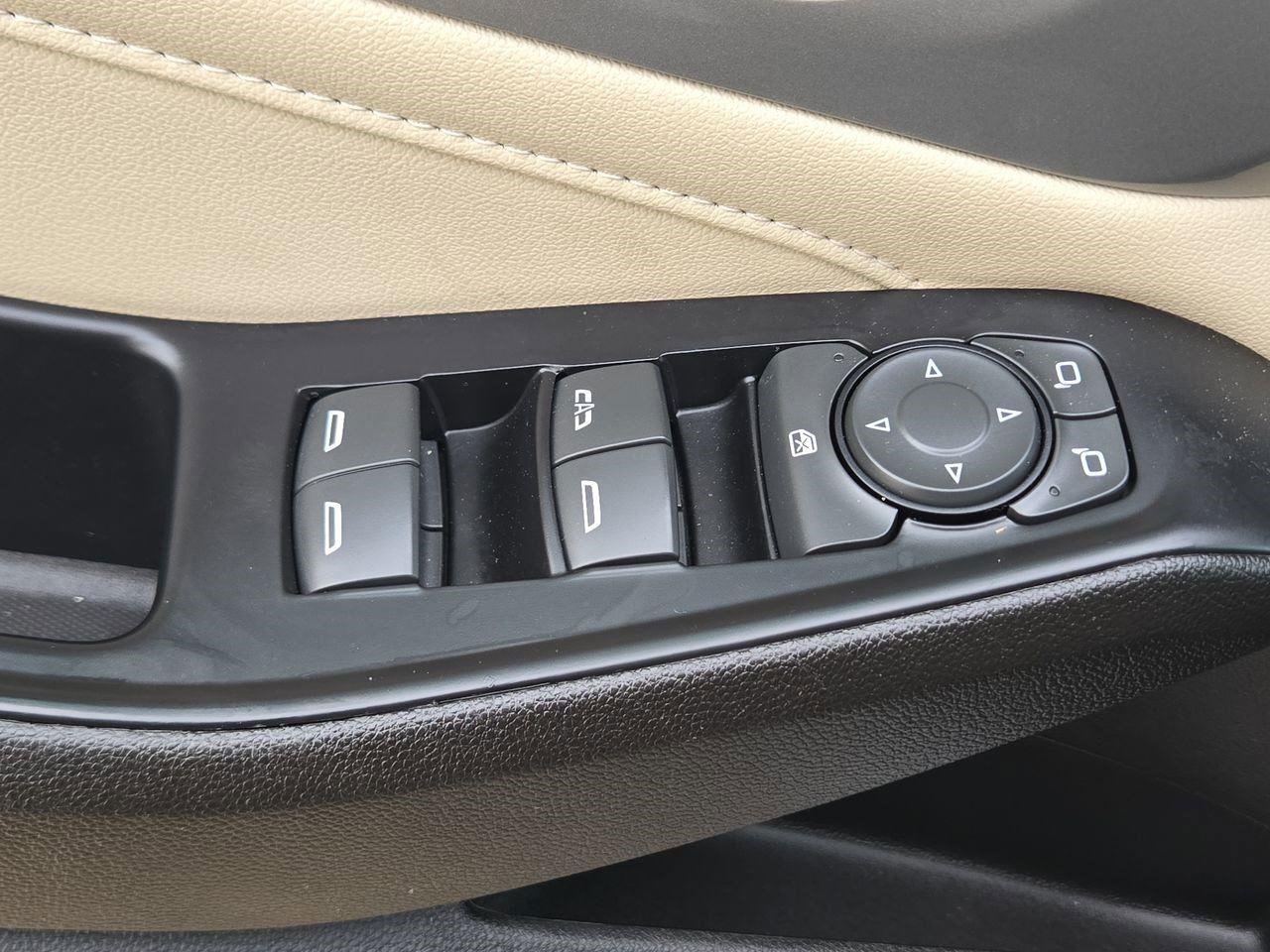 2023 Chevrolet Traverse LT Cloth at Friendly Ford Crosby