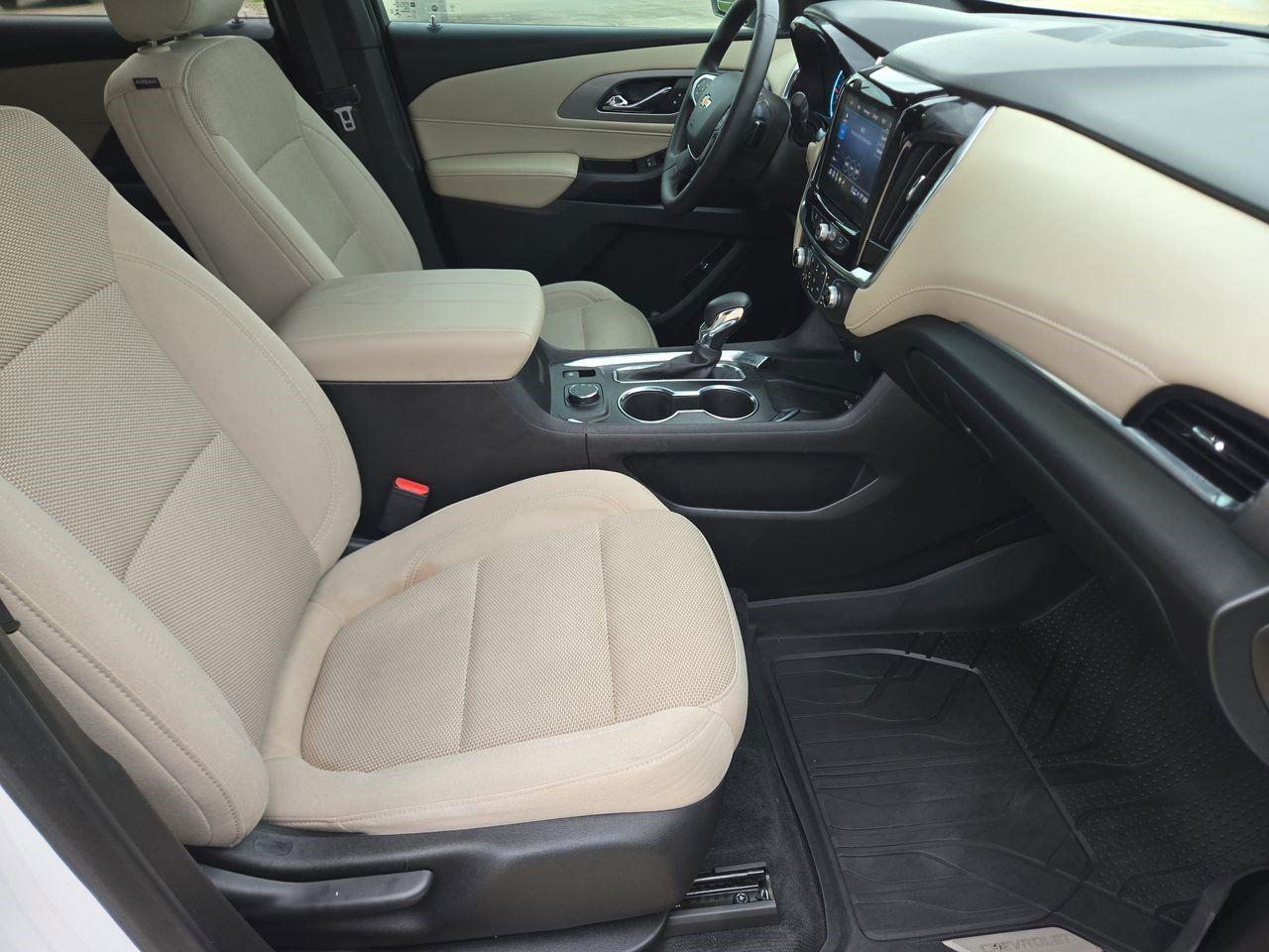 2023 Chevrolet Traverse LT Cloth at Friendly Ford Crosby