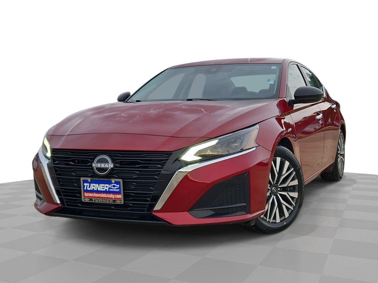2024 Nissan Altima 2.5 SV at Robbins Nissan
