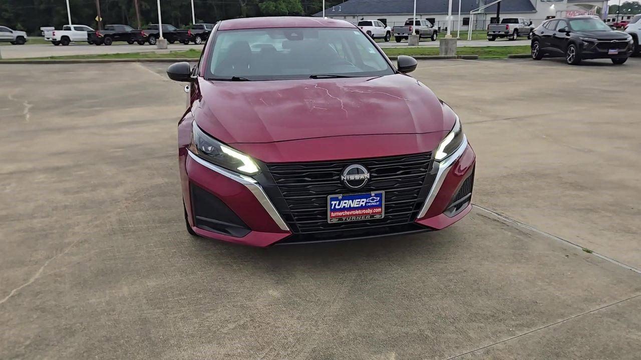 2024 Nissan Altima 2.5 SV at Robbins Nissan