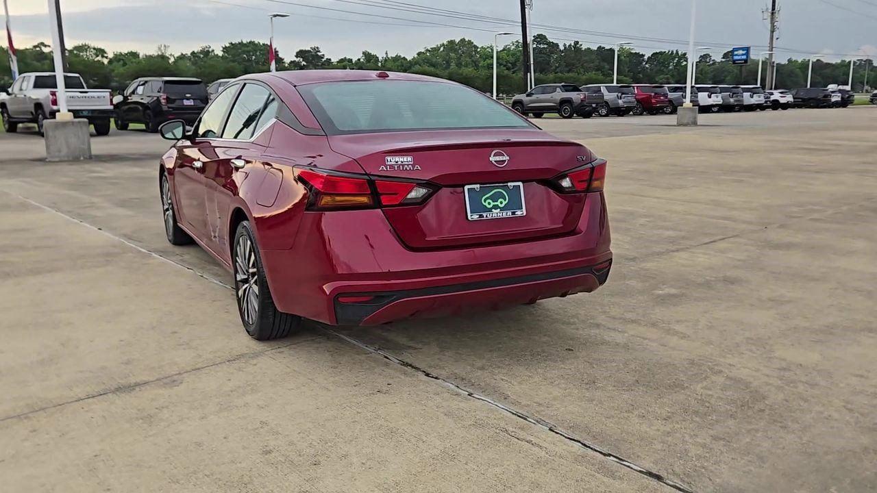 2024 Nissan Altima 2.5 SV at Robbins Nissan