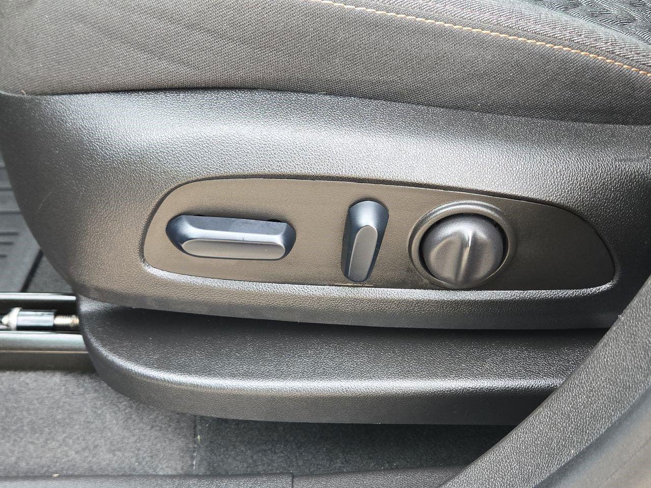 2024 Chevrolet Equinox LT - 11