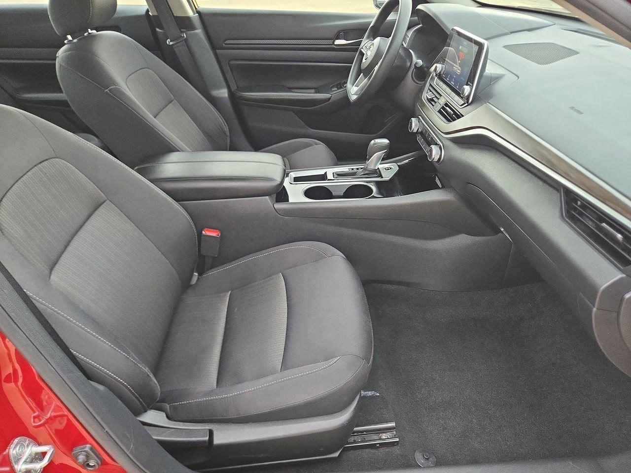 2024 Nissan Altima 2.5 SV at Robbins Nissan