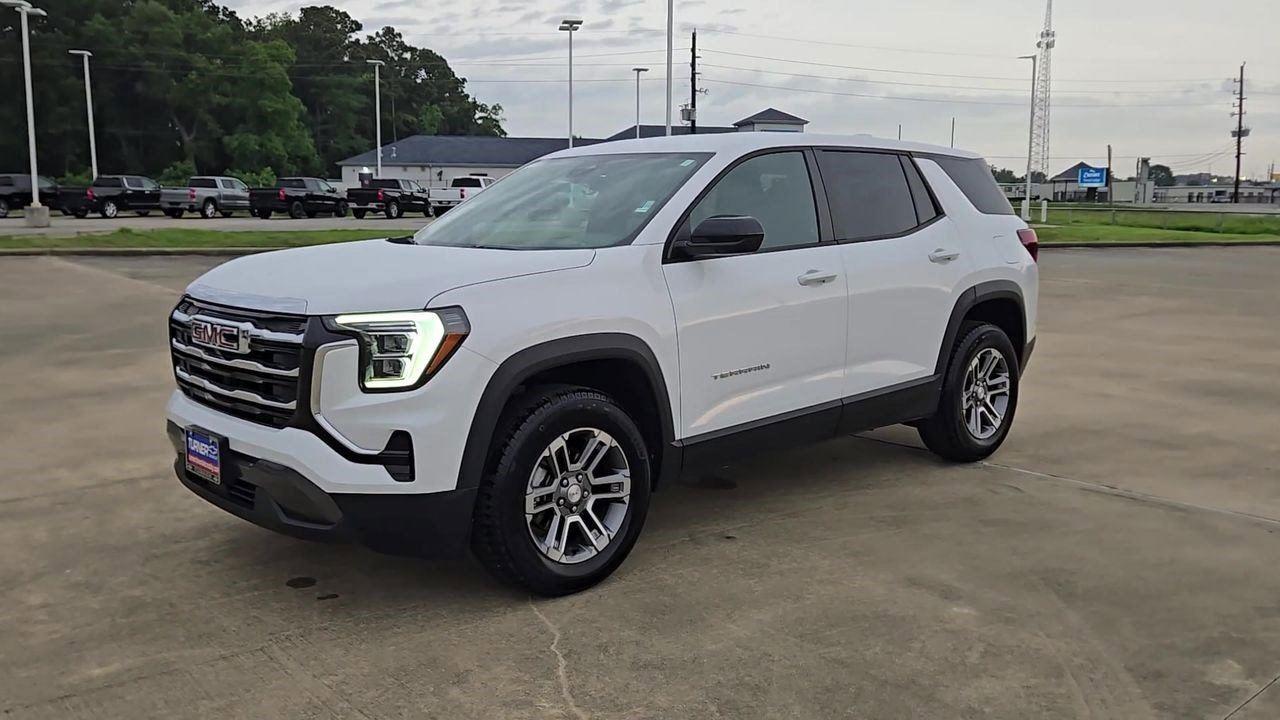 2026 GMC Terrain FWD Elevation - 3