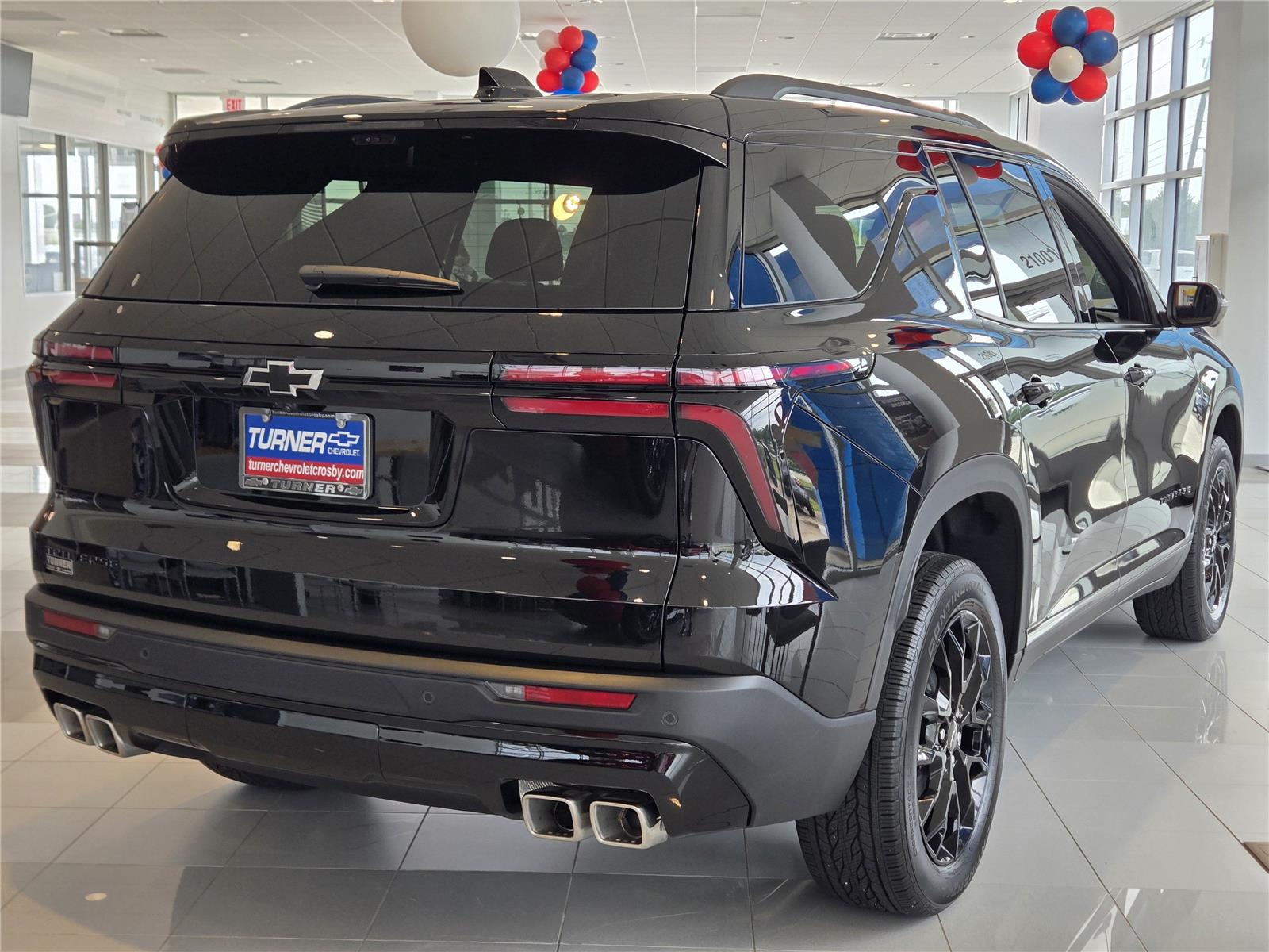 2026 Chevrolet Traverse FWD LT at Turner Chevrolet
