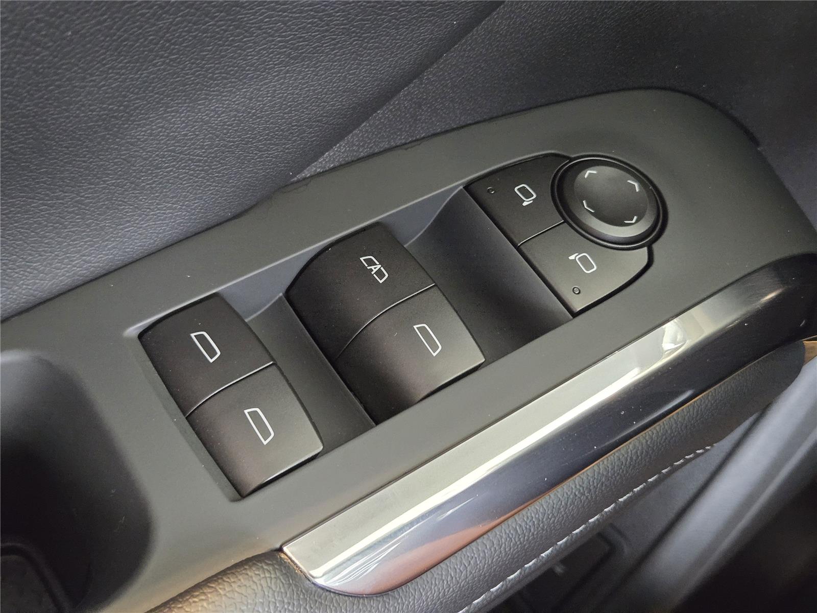 2026 Chevrolet Traverse FWD LT at Turner Chevrolet
