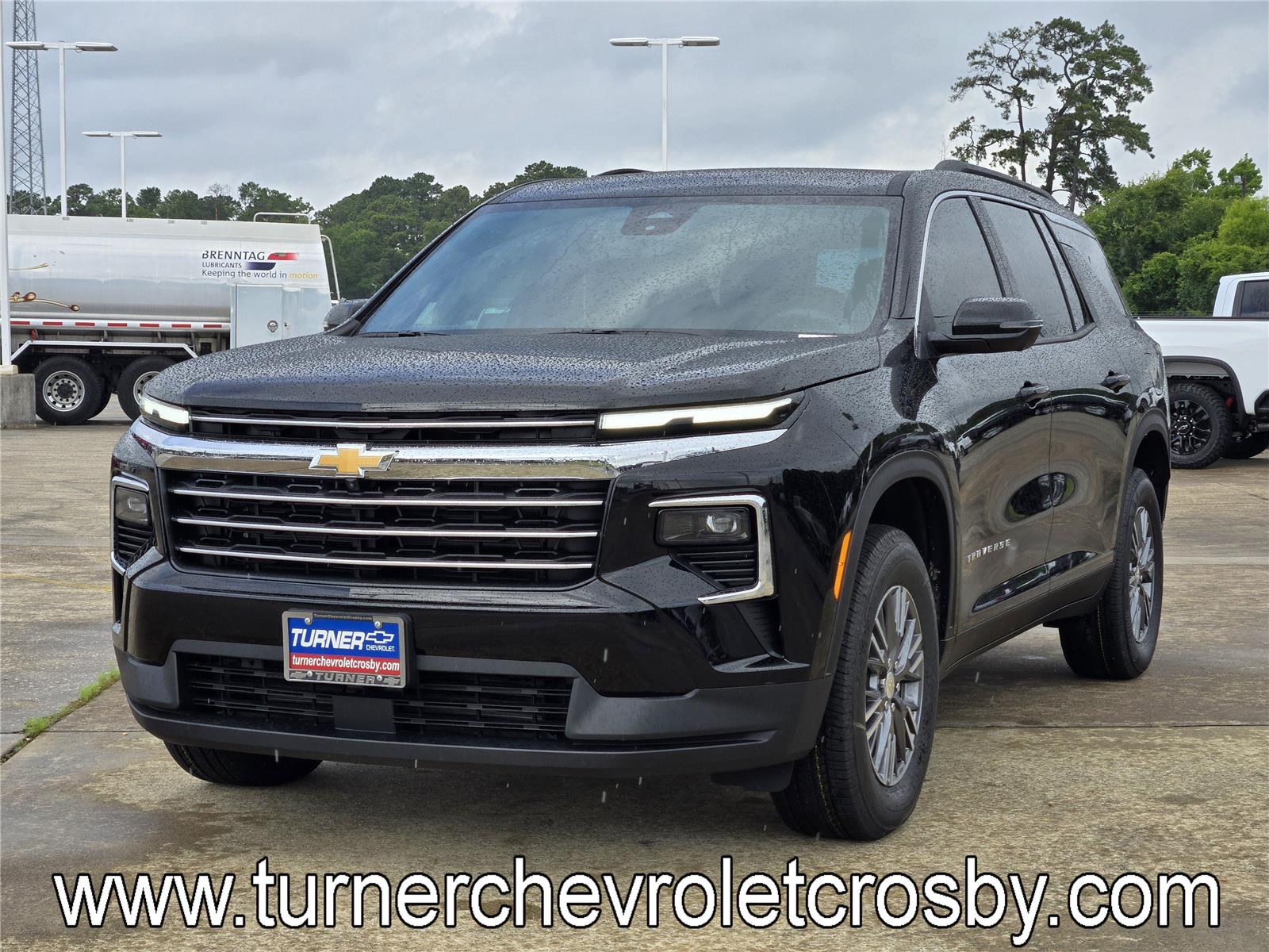 2026 Chevrolet Traverse FWD LT at Turner Chevrolet
