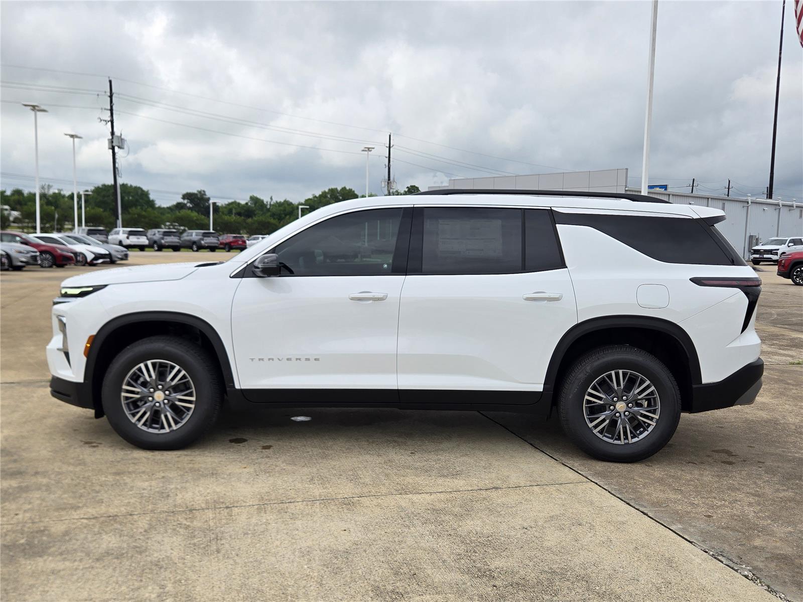 2026 Chevrolet Traverse FWD LT at Turner Chevrolet
