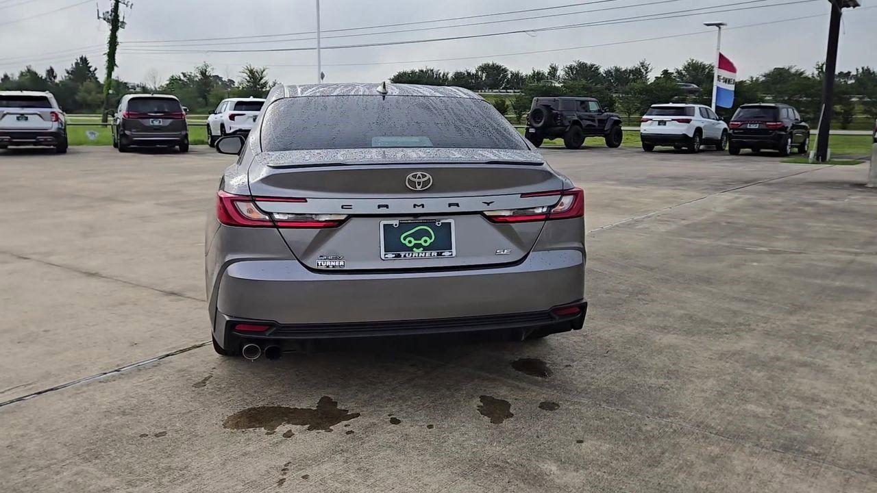 2025 Toyota Camry SE - 6