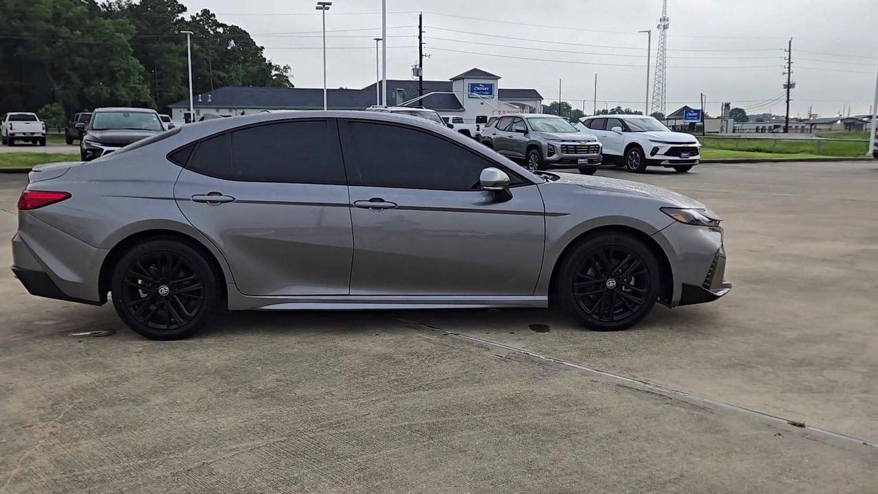 2025 Toyota Camry SE - 8