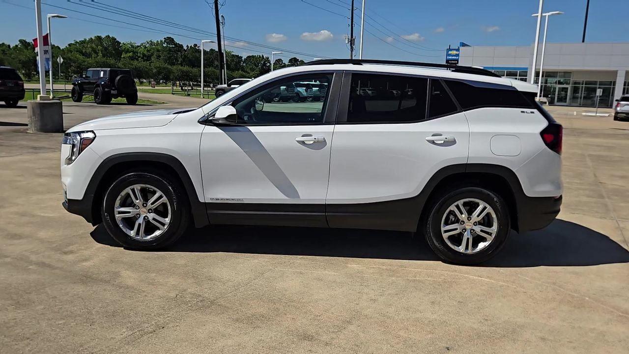 2023 GMC Terrain SLE - 4