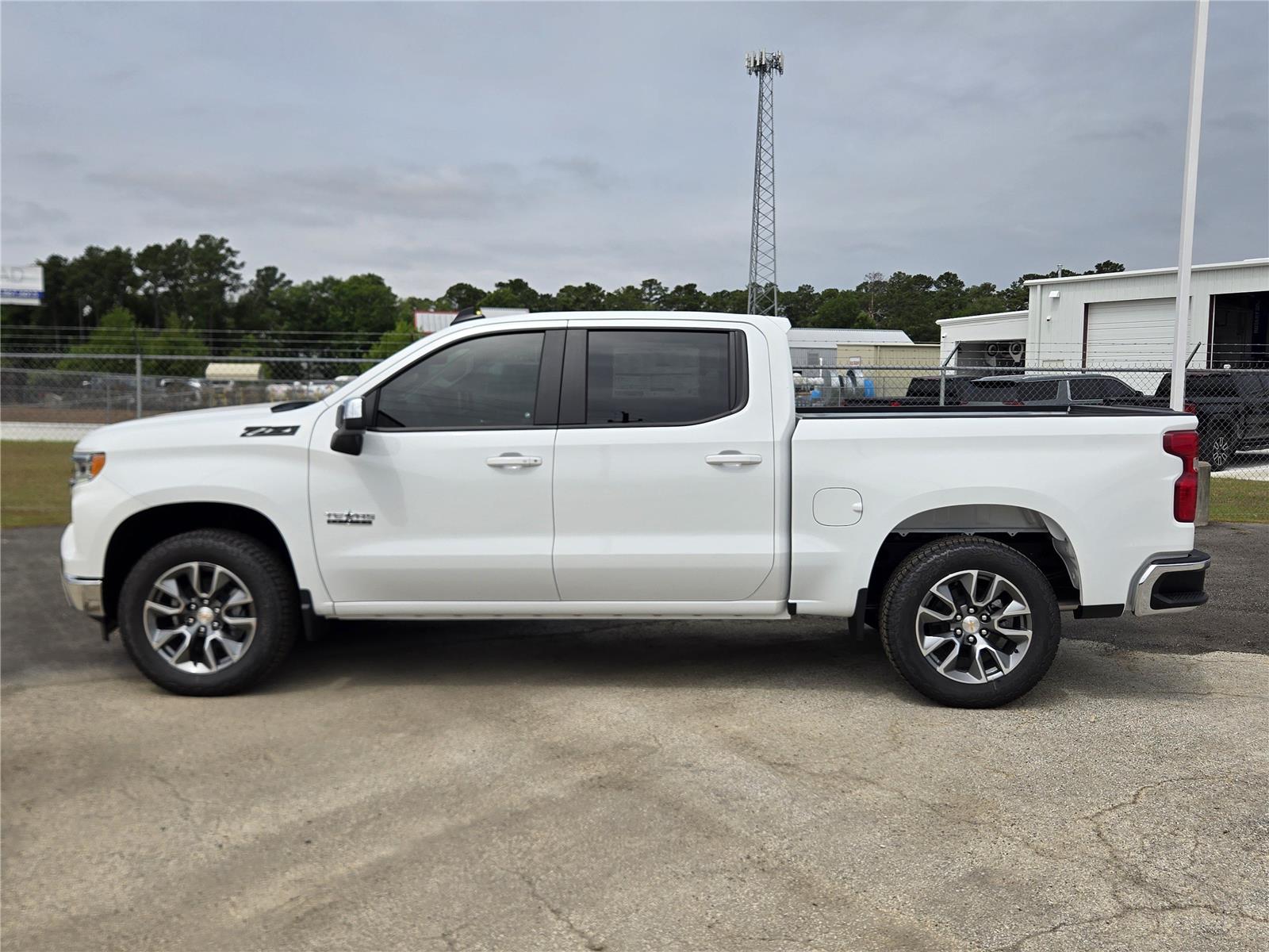 2026 Chevrolet Silverado 1500 LT - 6