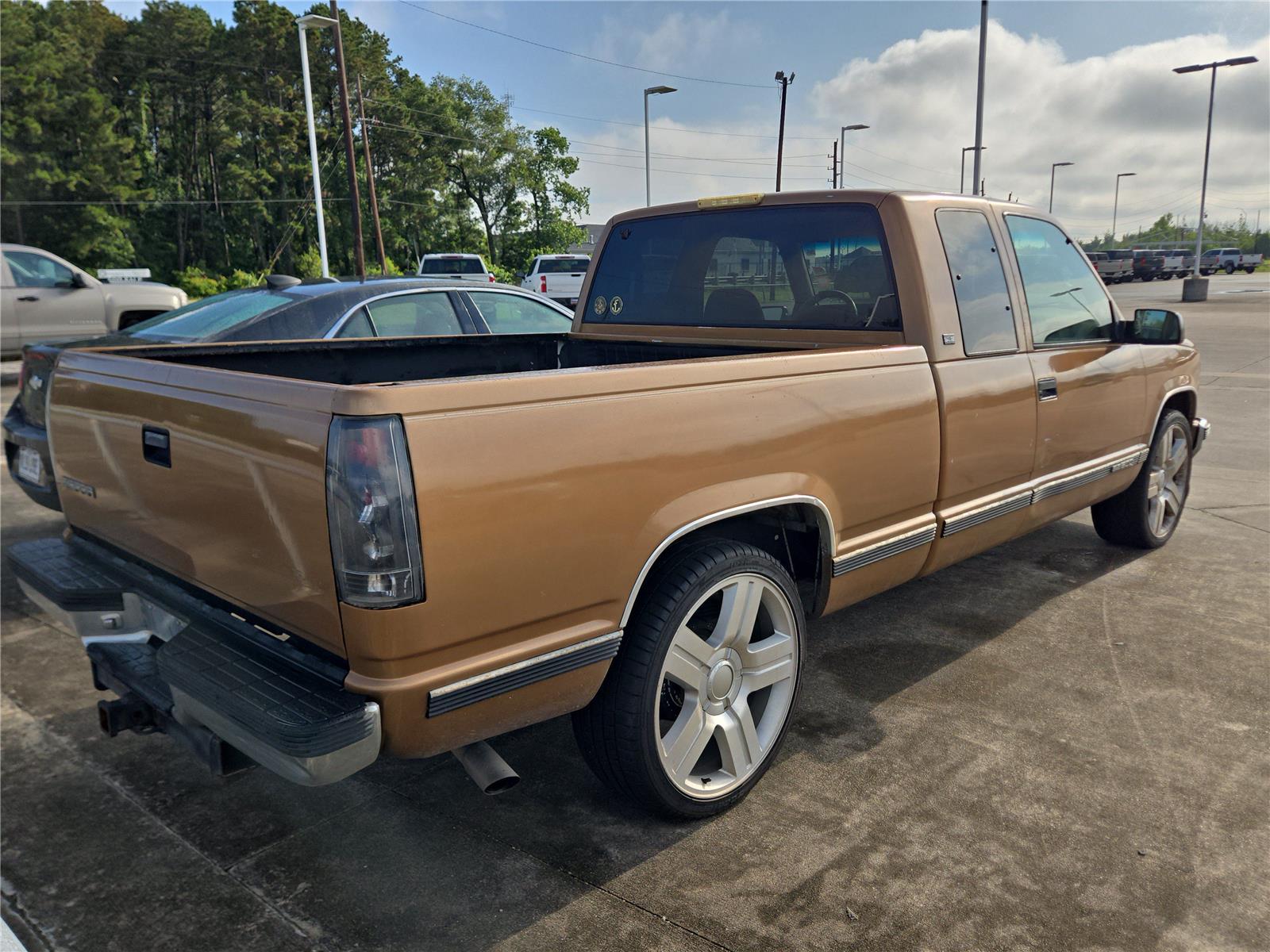 1995 GMC Sierra 1500 SLE - 1