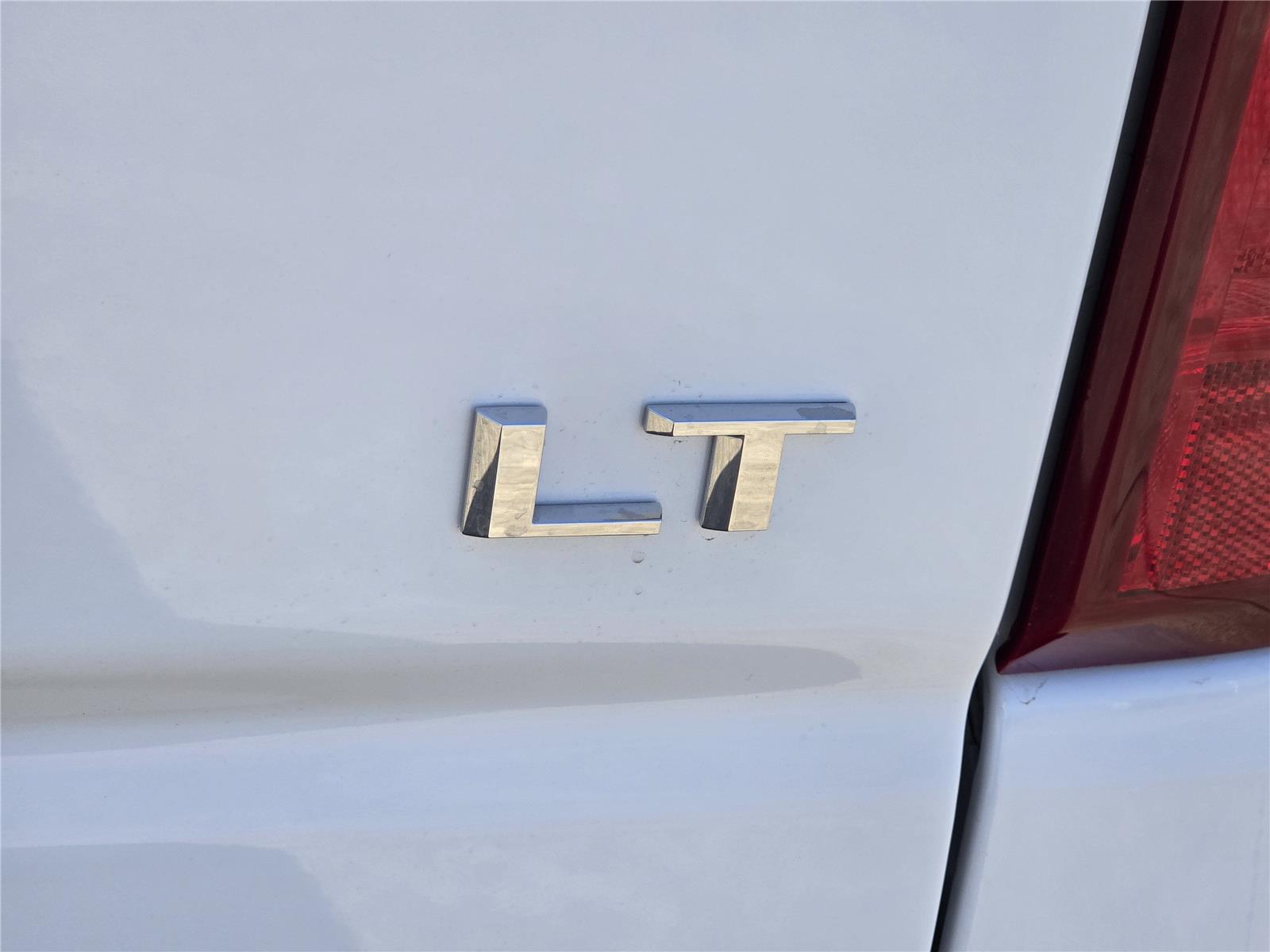 2026 Chevrolet Silverado 1500 LT - 9