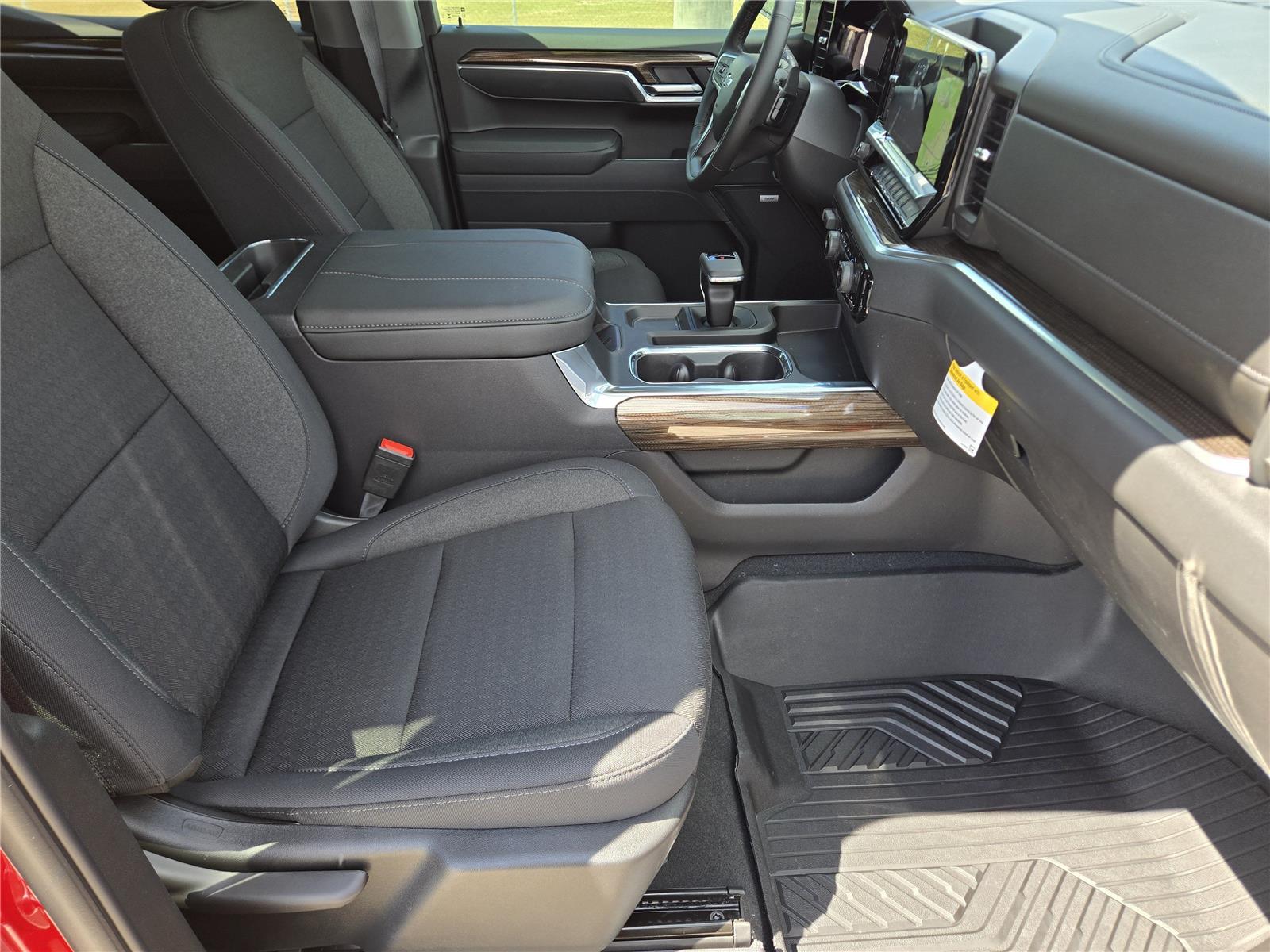 2026 Chevrolet Silverado 1500 RST - 11