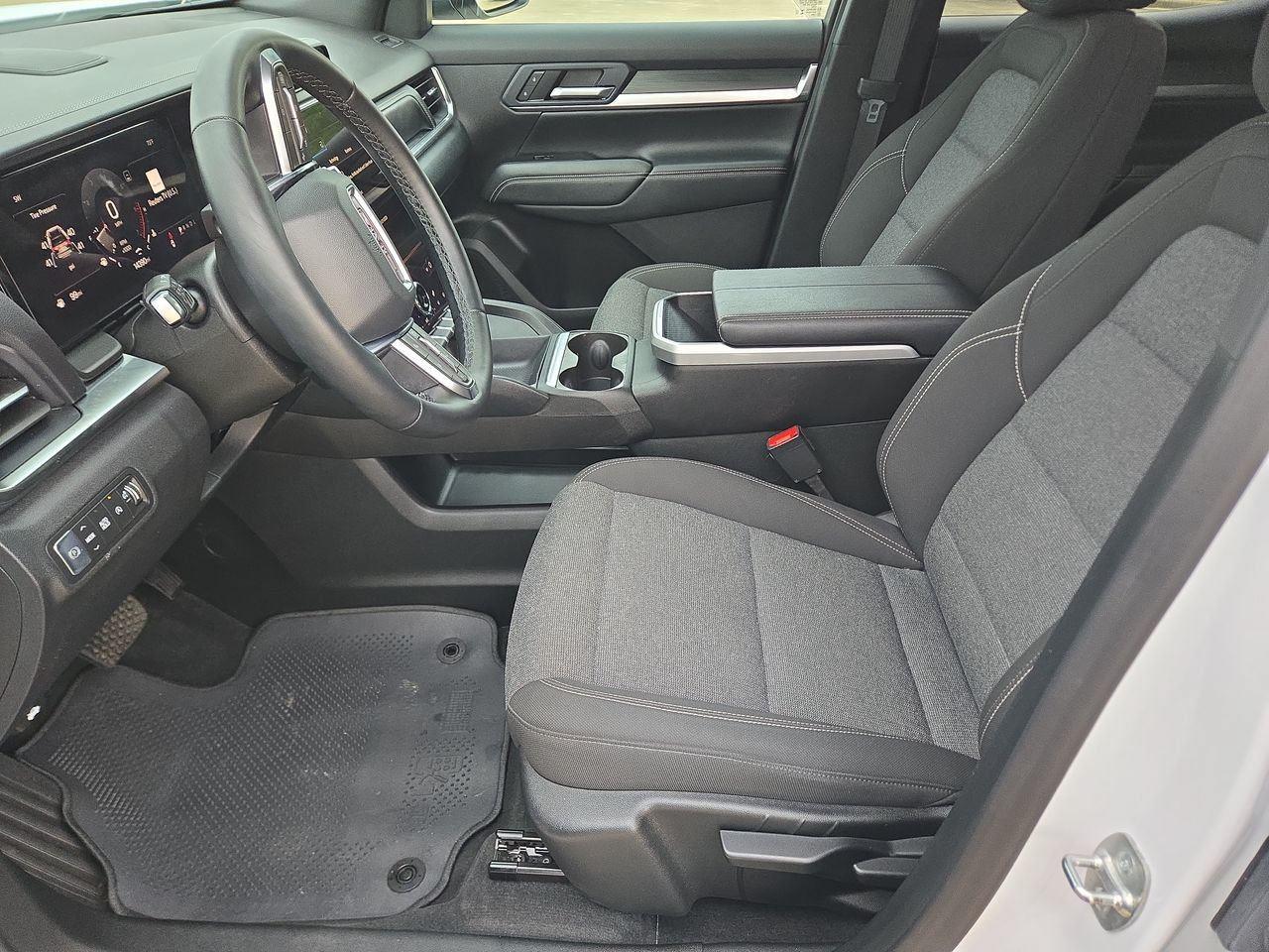 2026 GMC Terrain FWD Elevation - 10