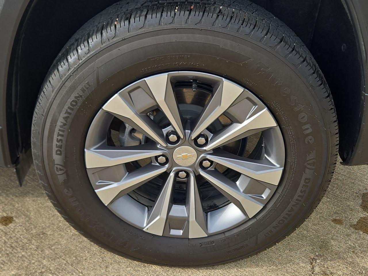 2026 Chevrolet Equinox FWD LT - 9