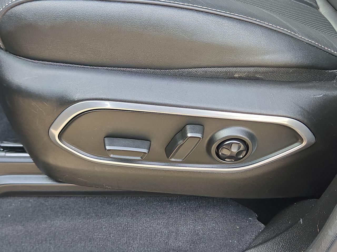 2022 Jeep Wagoneer Series III at Honda of Clear Lake