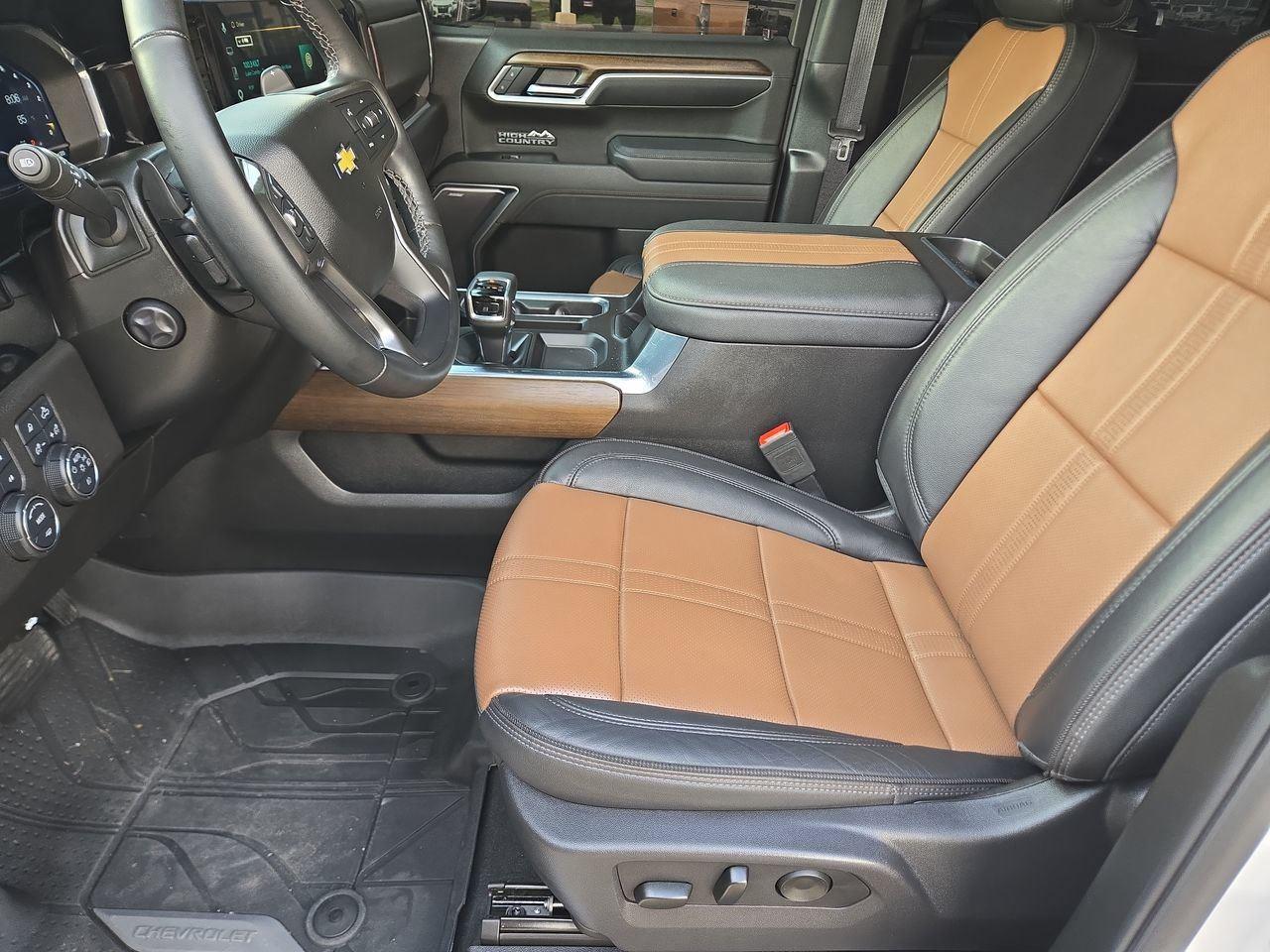 2025 Chevrolet Silverado 1500 High Country - 10