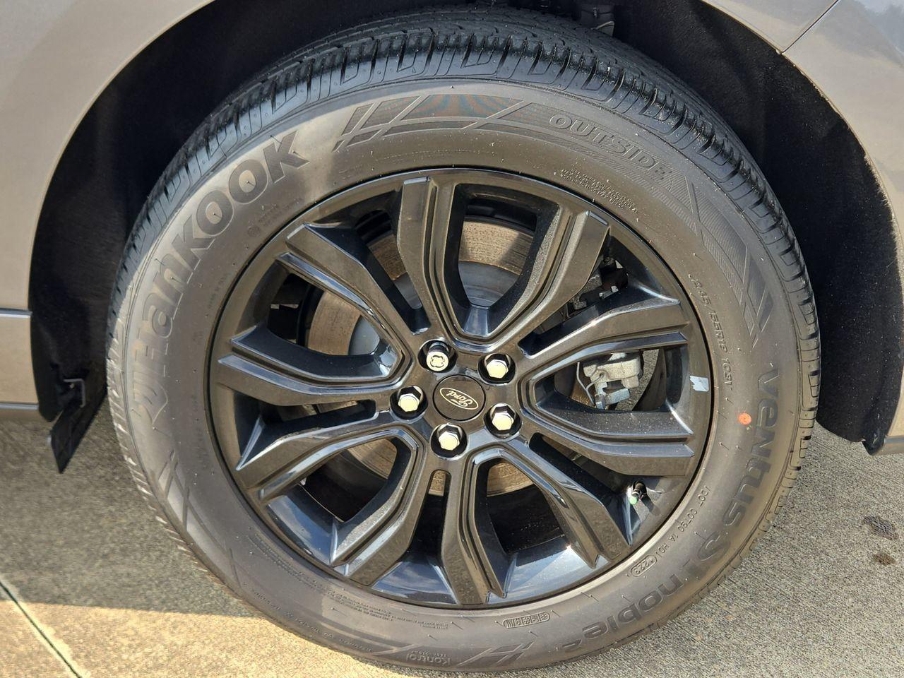 2023 Ford Edge SE at Tomball Chrysler Dodge Jeep Ram